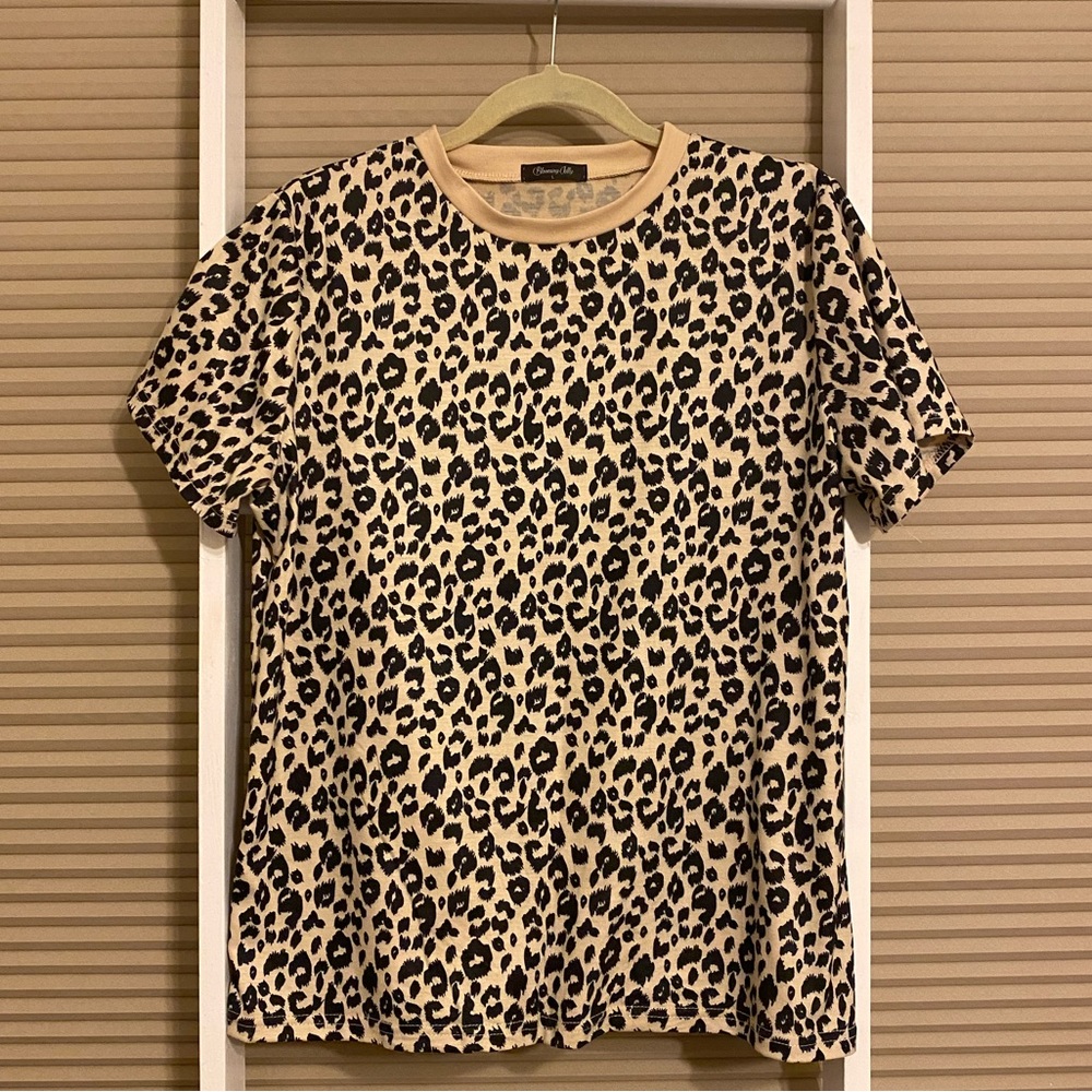 Blooming Jelly leopard print short sleeve tee shirt top size large